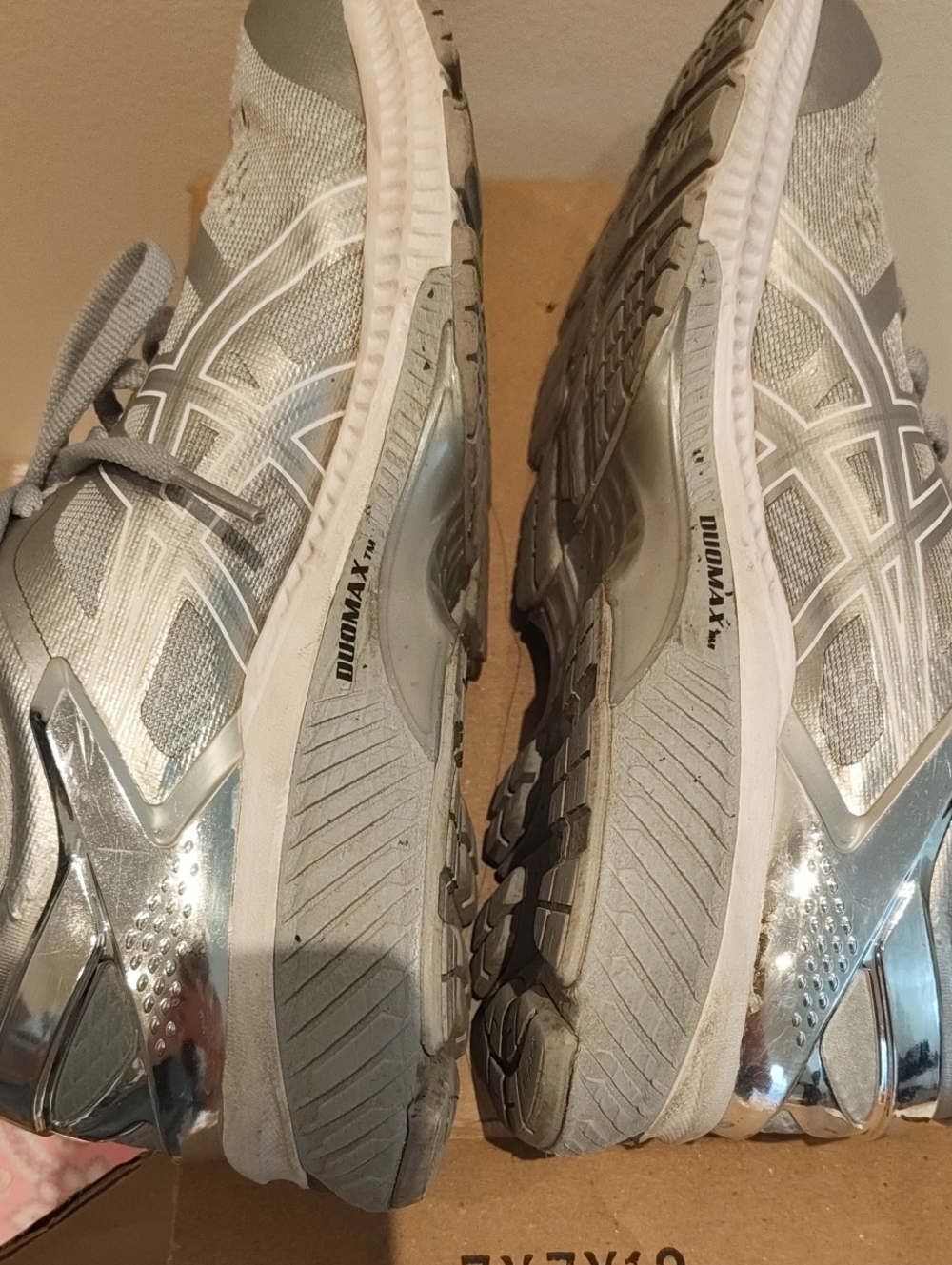 ASICS Women's Metallic Silver Athletic Running Shoes - Picture 7 of 8
